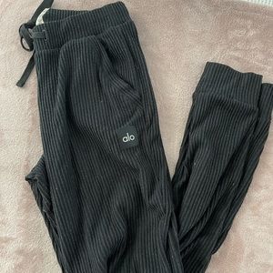 Alo Yoga Sweatpants